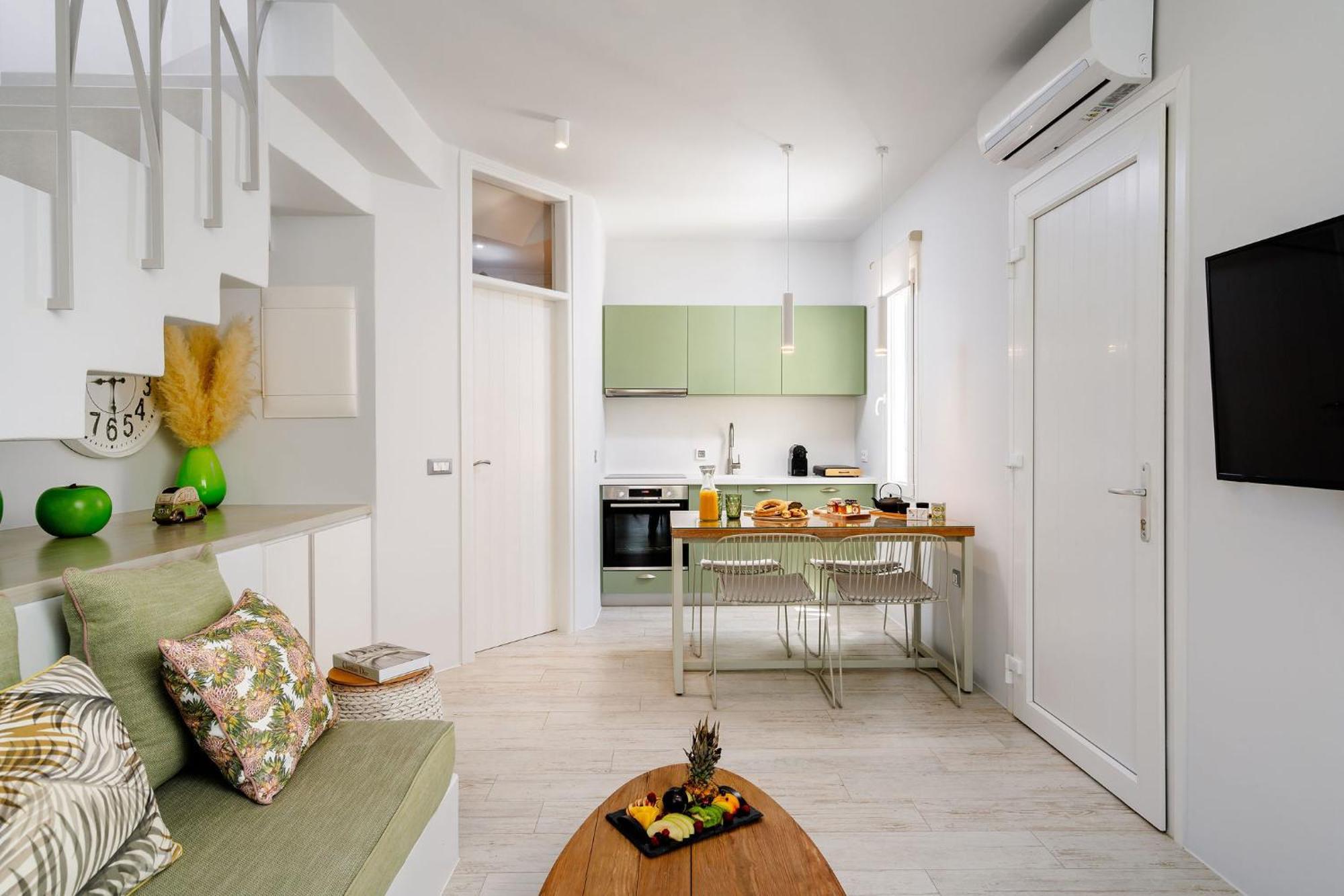 Sunday Luxury Suites Ajía Ána Kültér fotó