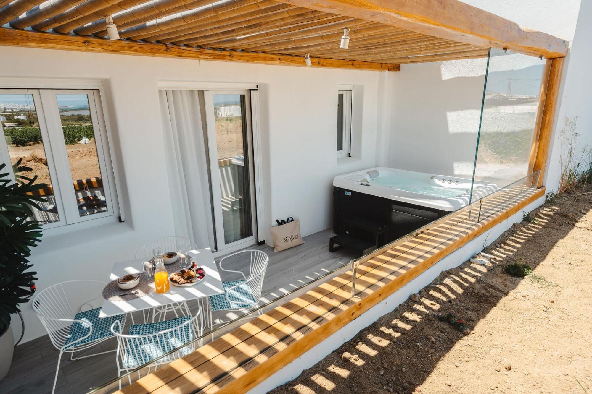 Sunday Luxury Suites Ajía Ána Kültér fotó